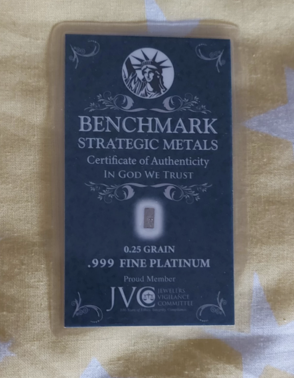1/4 Grain Pure Platinum Bar in Presentation Investment Card